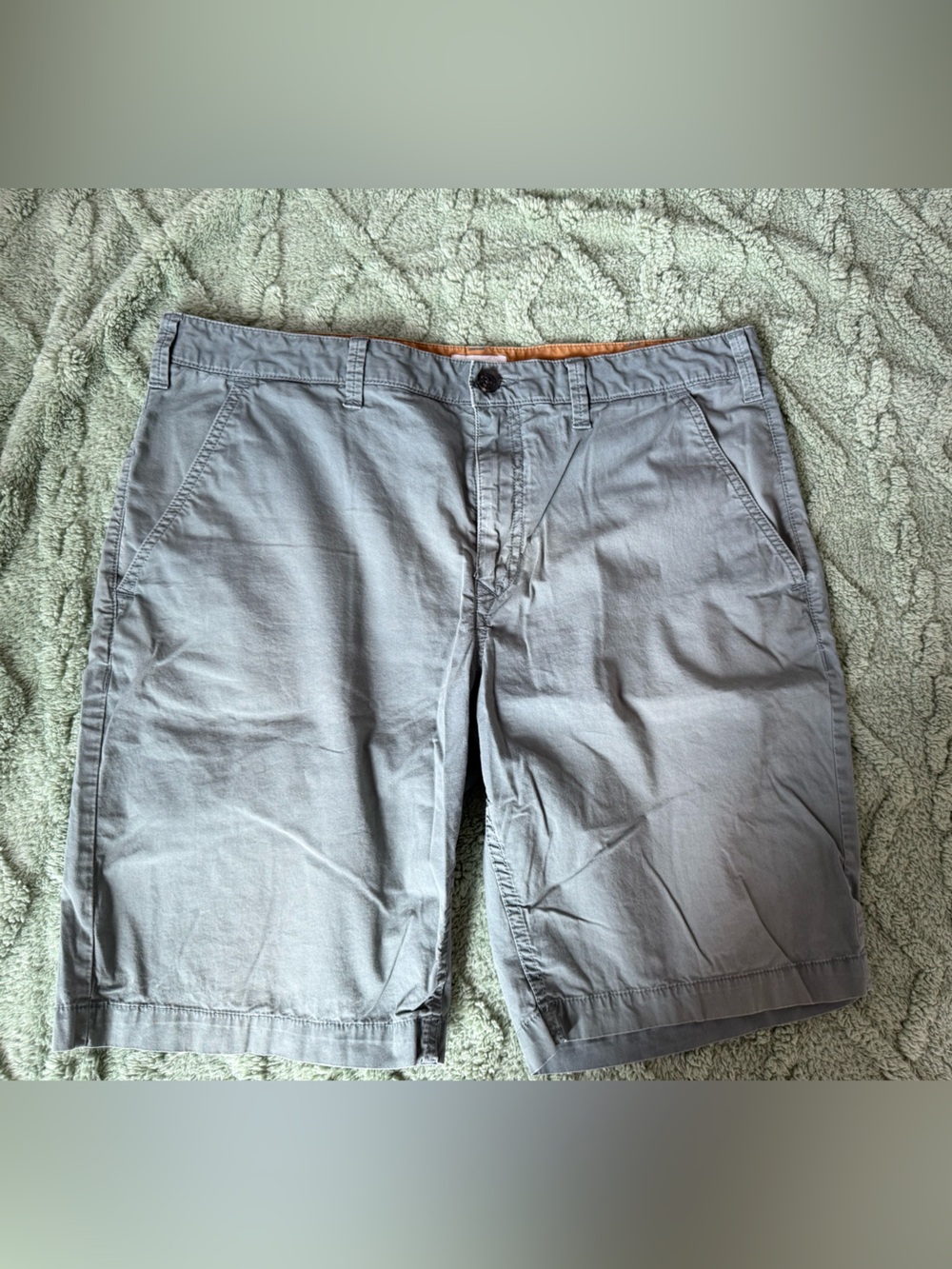 Classic Men's olive green Cotton Shorts